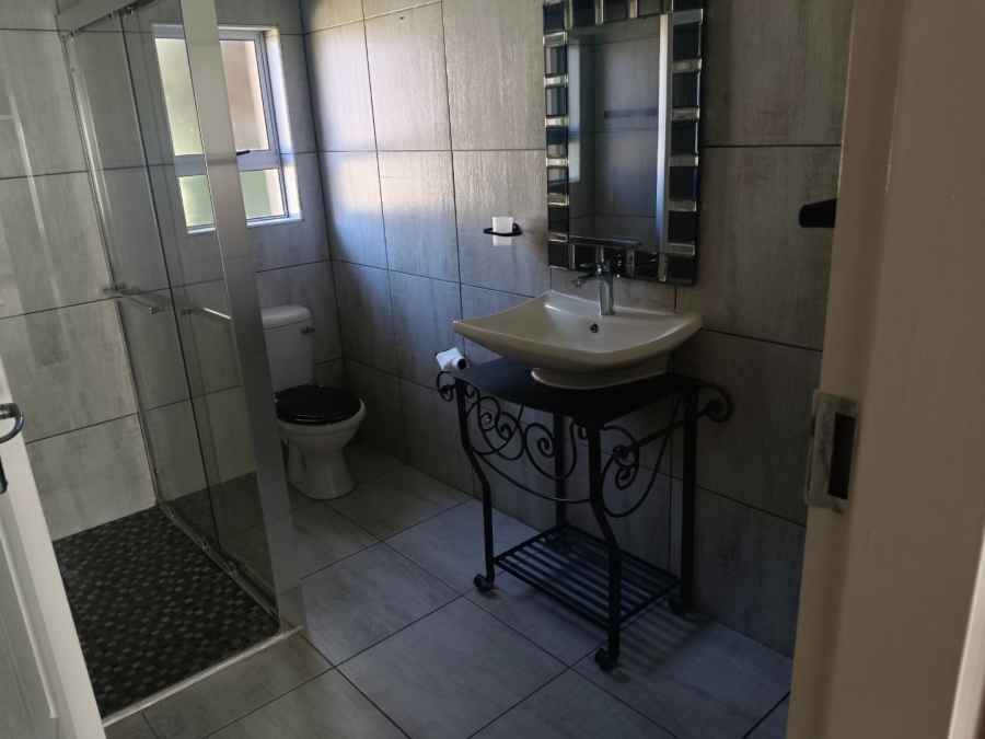 3 Bedroom Property for Sale in Riebeeckstad Free State
